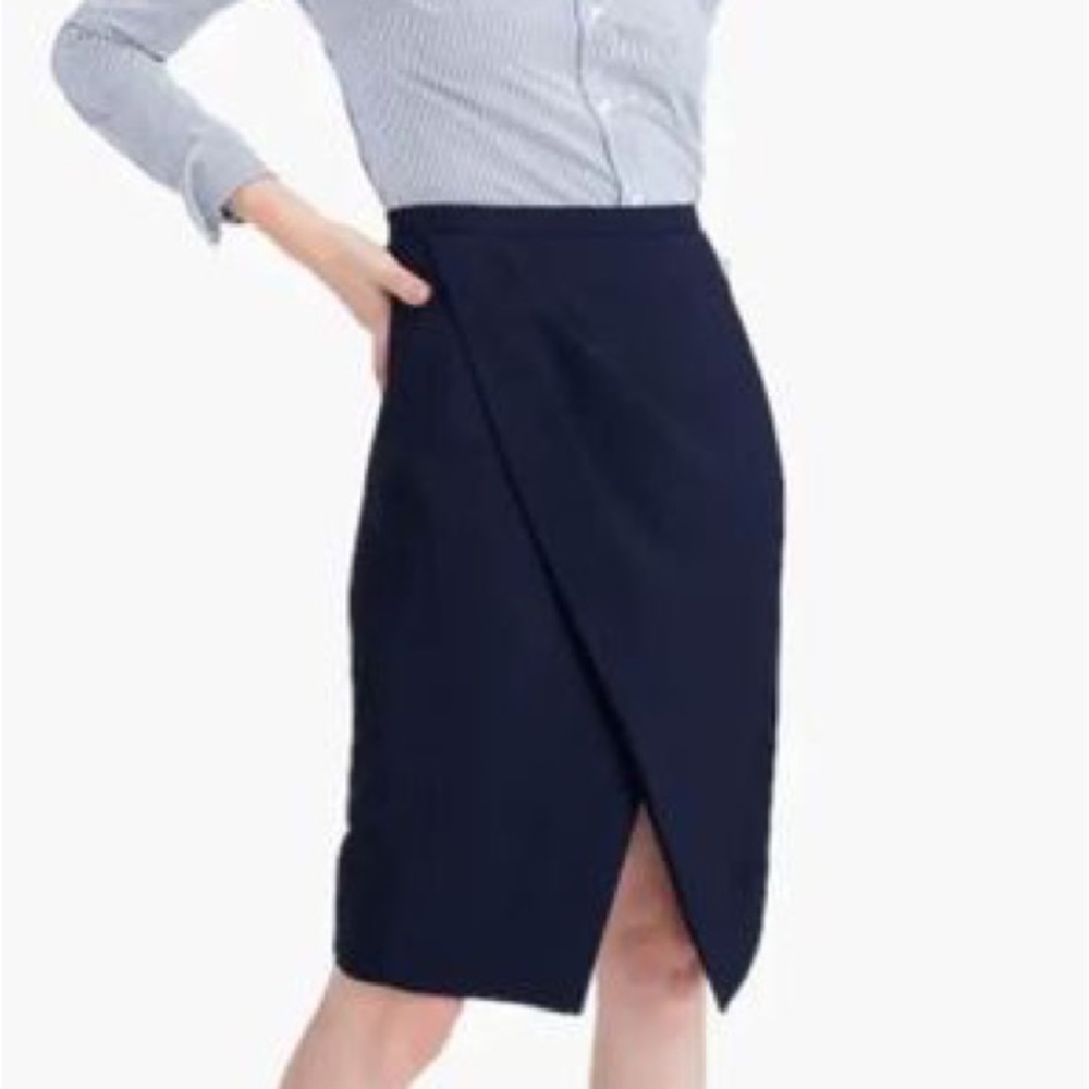 BNWOT J. Crew Navy 365 Crepe Skirt (Size 0 Petite)